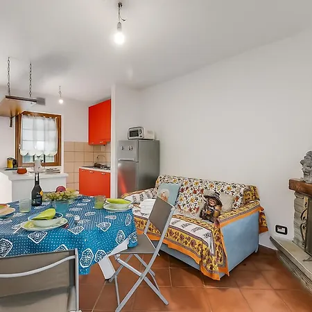 La Casa Di Dada - Happy *