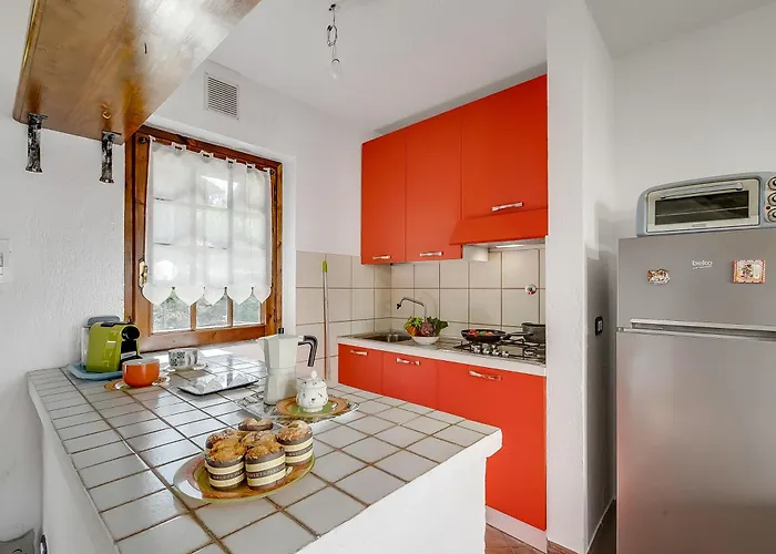 La Casa Di Dada - Happy